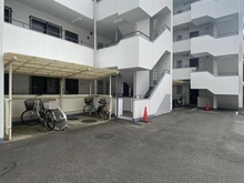 【東京都/大田区上池台】イトーピア上池台マンション 駐輪場