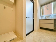 【東京都/大田区久が原】グランシティ　ル・ロワイヤル久が原 洗面室