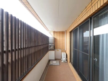 【東京都/世田谷区成城】東高成城ペアシテイ三船 バルコニー