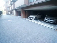 【東京都/大田区大森本町】クリオ大森海岸壱番館 駐車場