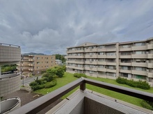【神奈川県/横須賀市野比】チュリスガーデン湘南野比センター3番館 眺望：北側バルコニーから