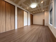 【東京都/大田区南千束】洗足池畔アビタシオン 洋室：約9.4帖　リフォーム中