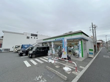 【東京都/大田区上池台】ライオンズマンション洗足池第2 ファミリーマート　大田上池台四丁目店（現地より約400m）
