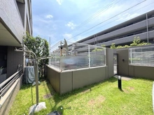 【愛知県/名古屋市緑区旭出】パークホームズ滝の水ガーデンコート 専用庭