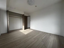 【愛知県/名古屋市中区正木】バンベール金山 洋室:約7.5畳