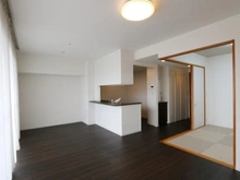 【愛知県/名古屋市東区芳野】ヴィークタワー東白壁 リビング・ダイニング