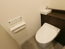 【愛知県/名古屋市東区芳野】ヴィークタワー東白壁 トイレ