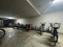 【愛知県/名古屋市千種区新池町】東山シティハウス 駐輪場