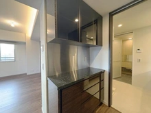 【愛知県/名古屋市中区錦】プラウドタワー名古屋伏見 キッチンカップボード