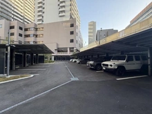 【愛知県/名古屋市千種区覚王山通】グランドメゾンThe池下ガーデンタワー 駐車場