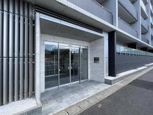 【愛知県/名古屋市緑区鶴が沢】ファミリアーレ徳重ヒルズ エントランス