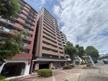 【愛知県/名古屋市中区栄】ファミリア―レ白川公園 外観