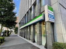 【東京都/港区新橋】リビオレゾン新虎通り ファミリーマート新橋日比谷通り店（現地より約240m）：