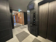 【東京都/港区西新橋】オープンレジデンシア虎ノ門 エレベーターホール