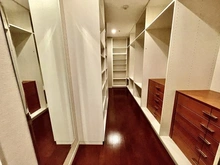 【東京都/港区東新橋】東京ツインパークス レフトウィング ウォークインクロゼット6.1帖