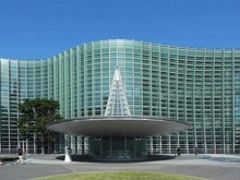 【東京都/港区赤坂】パークコート赤坂檜町ザタワー 国立新美術館（現地より約360m）