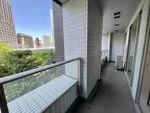 【東京都/港区東新橋】東京ツインパークス ライトウィング バルコニー