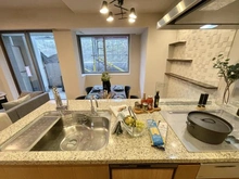 【東京都/港区麻布狸穴町】ブランズ麻布狸穴町 キッチン