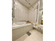 【東京都/港区麻布狸穴町】ブランズ麻布狸穴町 浴室