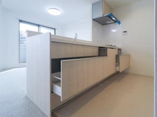 【神奈川県/横浜市都筑区南山田】港北パークヒルズ壱番館 キッチン：収納