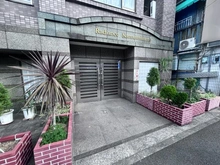 【神奈川県/横浜市南区万世町】ラディエンス関内南 エントランス
