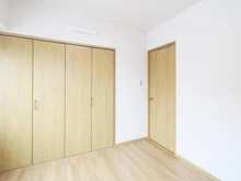 【神奈川県/横浜市中区長者町】リッチハウス長者町 洋室：約5.5帖