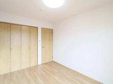 【神奈川県/横浜市中区長者町】リッチハウス長者町 洋室：約6帖