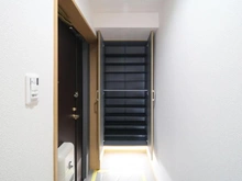 【神奈川県/横浜市中区長者町】リッチハウス長者町 収納：下足入