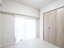 【神奈川県/横浜市中区南仲通】アール・ケープラザ横浜関内 洋室