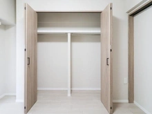 【神奈川県/横浜市中区南仲通】アール・ケープラザ横浜関内 洋室