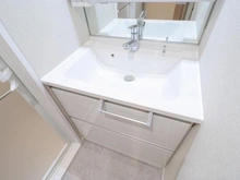 【神奈川県/横浜市中区南仲通】アール・ケープラザ横浜関内 洗面所