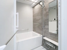 【神奈川県/横浜市中区南仲通】アール・ケープラザ横浜関内 浴室