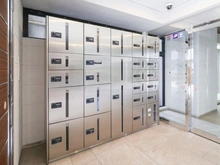 【神奈川県/横浜市中区南仲通】アール・ケープラザ横浜関内 宅配BOX