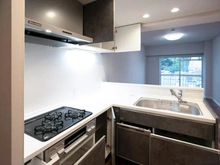 【神奈川県/横浜市鶴見区東寺尾中台】ダイアパレス東寺尾 キッチン