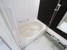 【神奈川県/横浜市中区日ノ出町】ミオカステーロ横濱野毛山公園 浴室