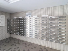【神奈川県/横浜市南区吉野町】コスモ横浜吉野町 メールBOX