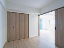 【神奈川県/横浜市南区高根町】ルシオン大通り公園 洋室