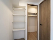 【神奈川県/横浜市南区高根町】ルシオン大通り公園 洋室