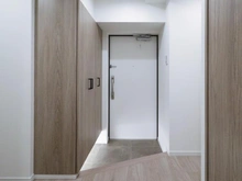 【神奈川県/横浜市南区高根町】ルシオン大通り公園 玄関