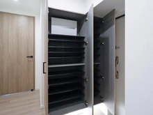 【神奈川県/横浜市南区高根町】ルシオン大通り公園 収納