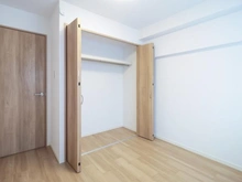 【神奈川県/横浜市中区本牧元町】サニーウェル三渓園西館 洋室