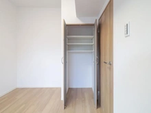 【神奈川県/横浜市中区本牧元町】サニーウェル三渓園西館 収納