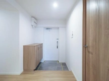 【神奈川県/横浜市中区本牧元町】サニーウェル三渓園西館 玄関