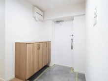 【神奈川県/横浜市中区本牧元町】サニーウェル三渓園西館 玄関