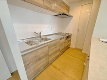 【神奈川県/横浜市中区山下町】プライマリーナ山下公園グレーシアタワー キッチン