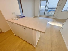 【神奈川県/横浜市中区山下町】プライマリーナ山下公園グレーシアタワー リビング・ダイニング