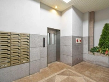 【神奈川県/横浜市南区吉野町】ベルクレール横濱ベルヴィー エントランス