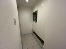 【神奈川県/横浜市中区滝之上】グランツオーベル横濱山手 玄関