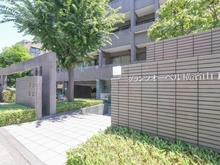 【神奈川県/横浜市中区滝之上】グランツオーベル横濱山手 エントランス