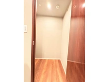 【神奈川県/横浜市中区北仲通】ザ・タワー横浜北仲 収納：納戸